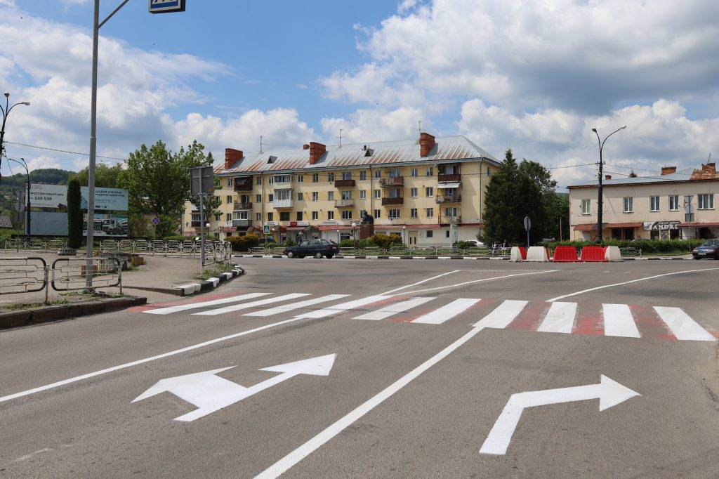 Дорожня розмітка